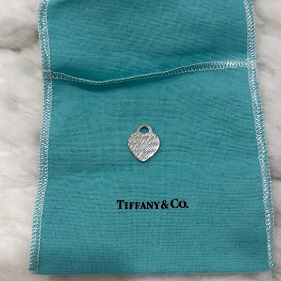Tiffany and Co. Heart Pendant-Authentic-EUC - Picture 4 of 5